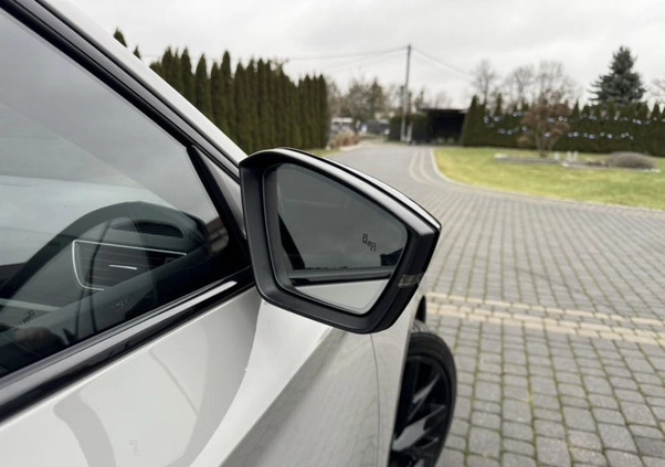 Skoda Superb cena 94900 przebieg: 206000, rok produkcji 2018 z Jeziorany małe 596